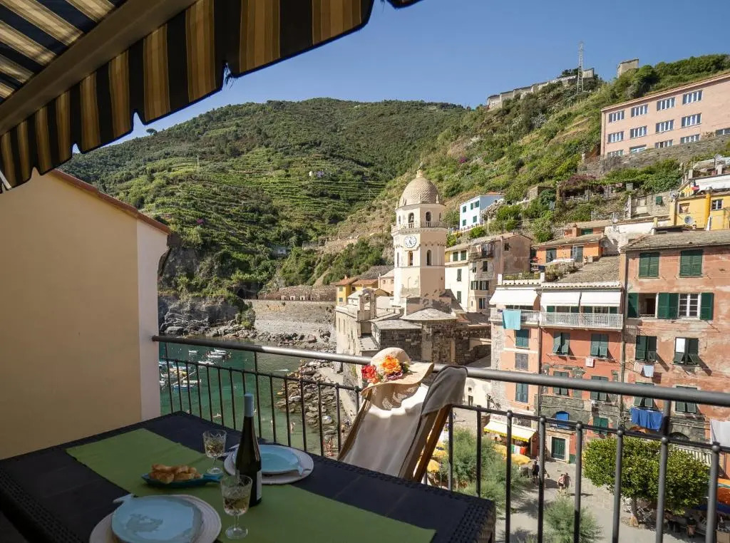 Lassu Apartment with View