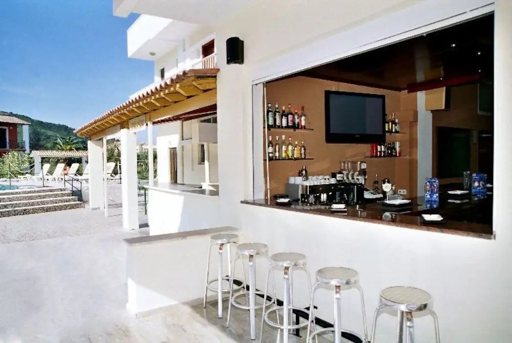 Hotel Prassino Nissi
