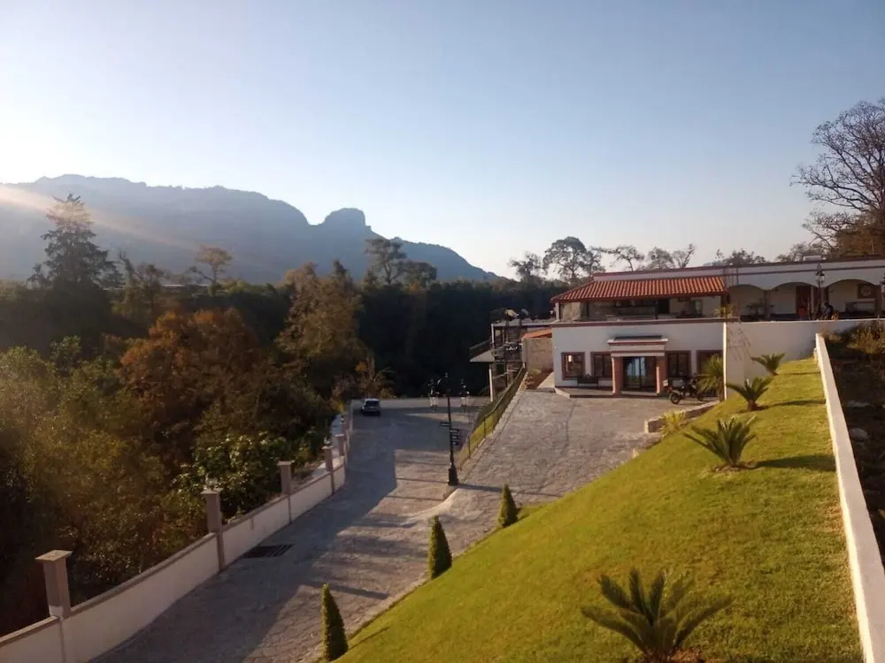 Hotel Danini