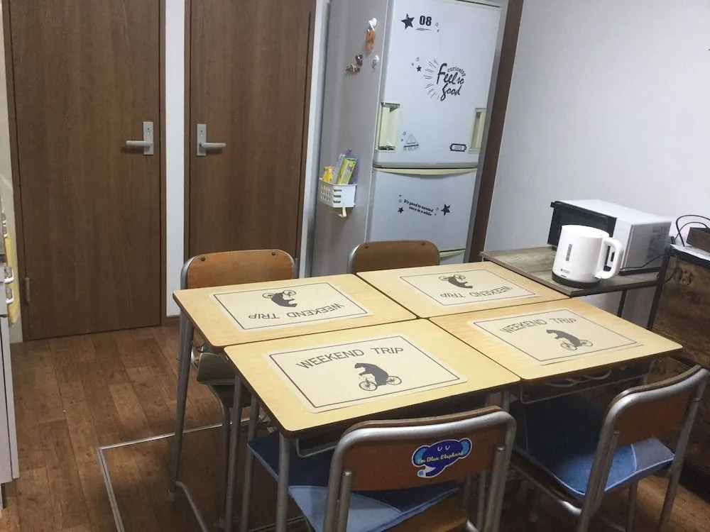 Poshtel Osaka 240
