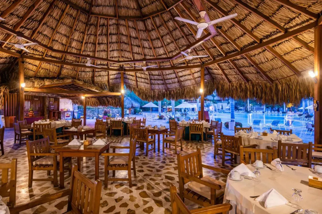 Hotel Irotama Bungalows & Bohios