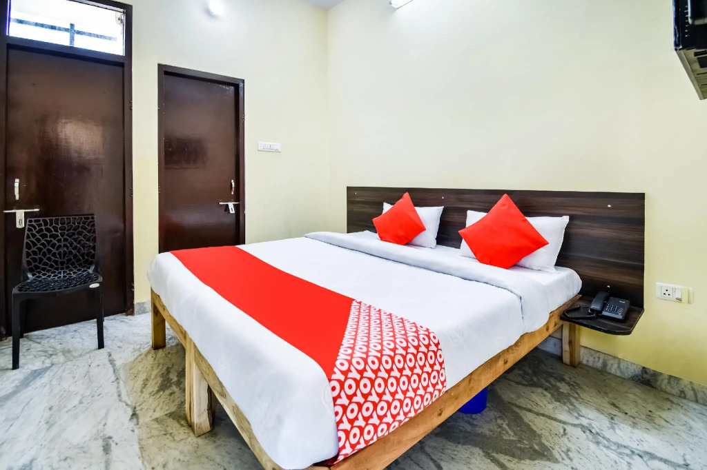 OYO 66209 Hotel Prayag