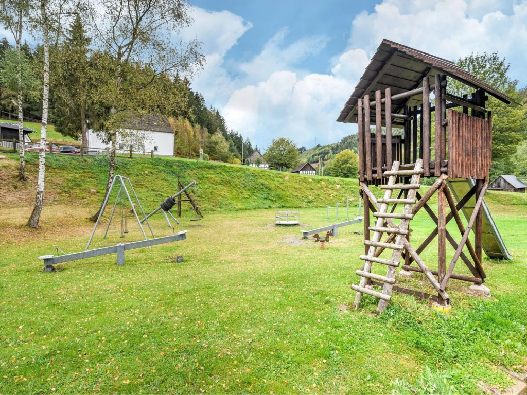 Cosy holiday home in the Hochsauerland with terrace at the edge of the forest