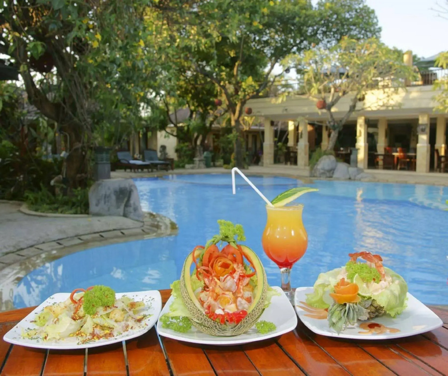Dolphin Hotel Bali