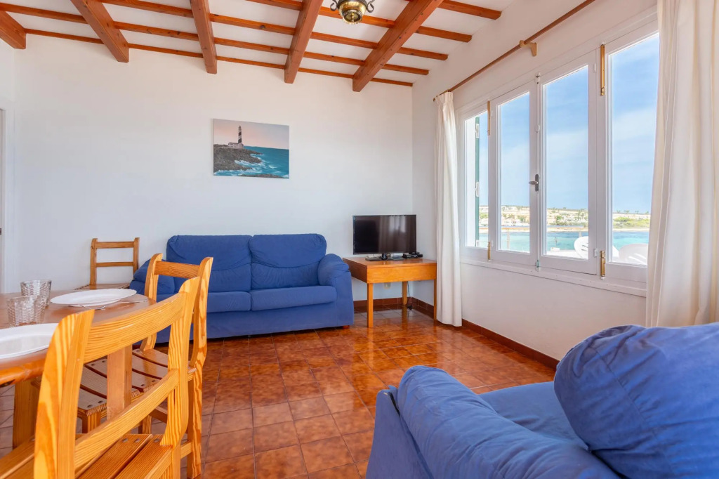 Voramar Waterfront: Walk to Beach, Sea Views, A/C, WiFi, Car Not Required                            - 2200
