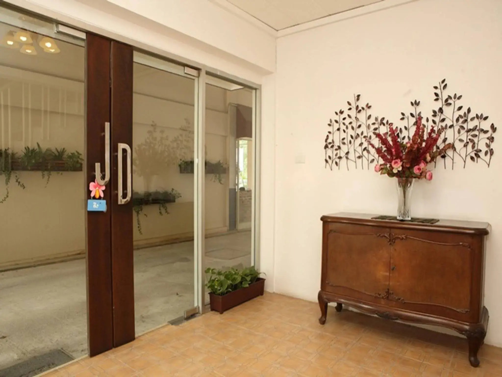 Le Ranong Bistro Hotel