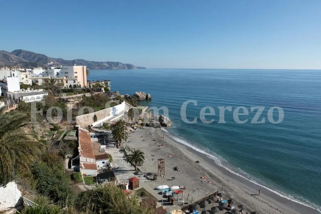 Acapulco playa Nerja 407 planta superior