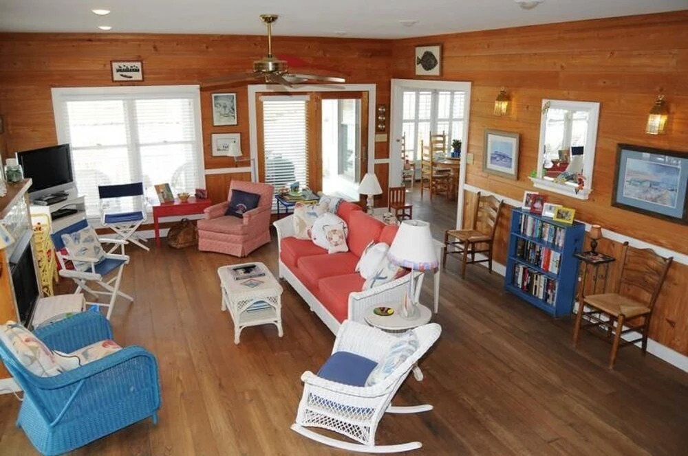 Flounder Inn - 4 Br Home