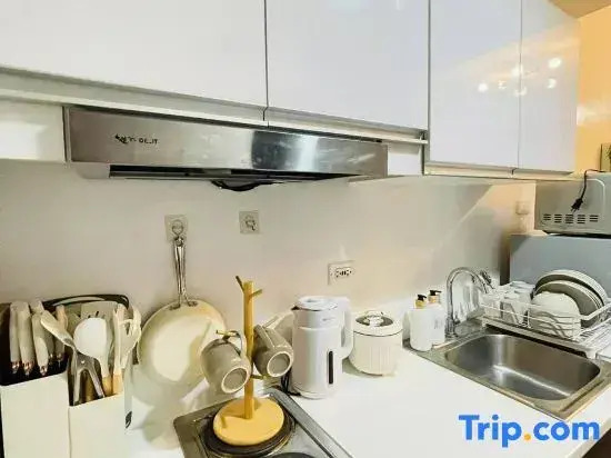 Ai-Stay 3 6 at Air Residences Makati