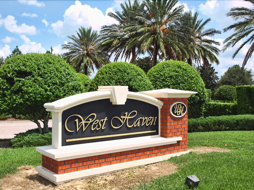 The Shire 4 Bedroom House w Pool - 4704TS