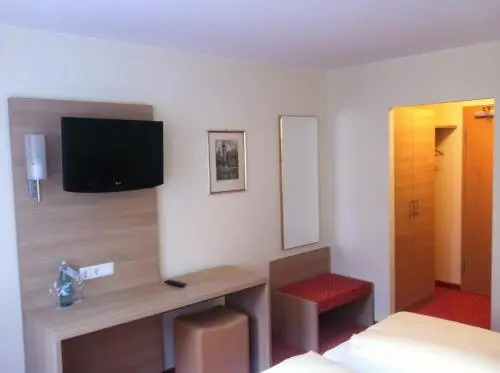 Tauberhotel Kette