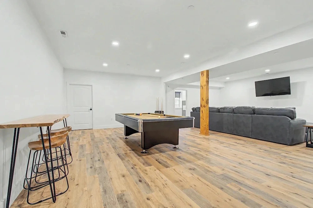 Holiday House by Taylor Made Deep Creek