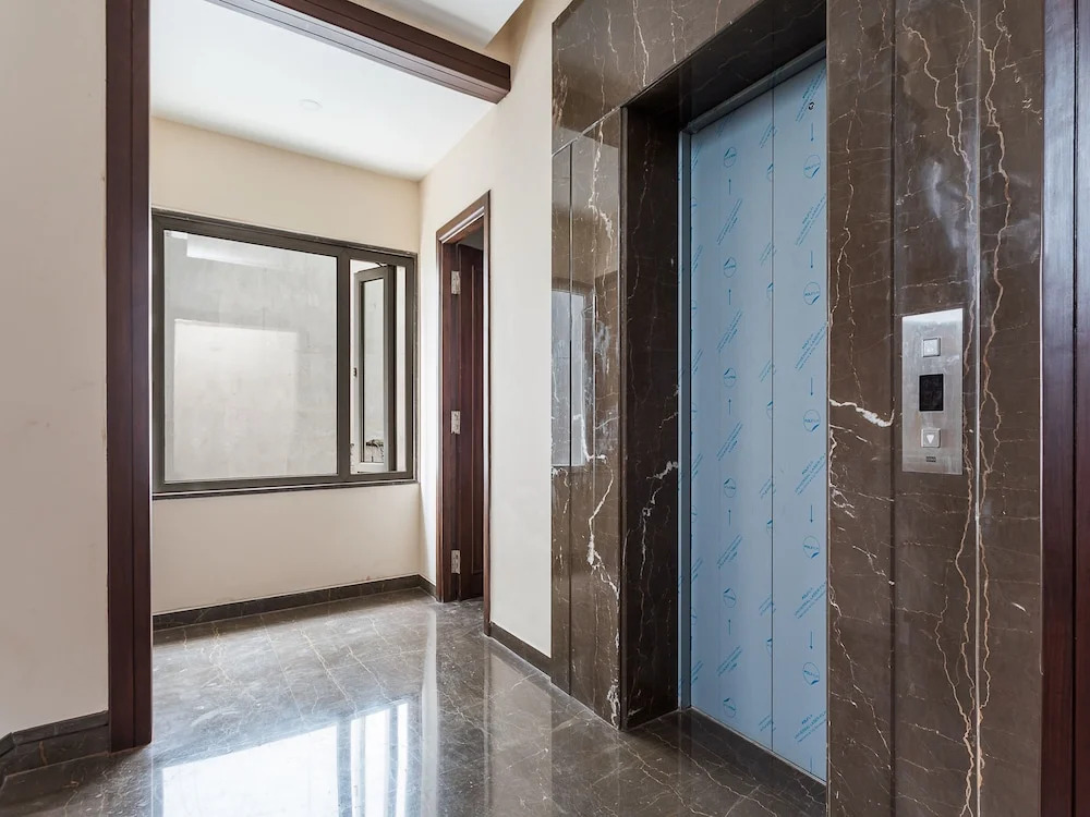 OYO 12360 Hotel Eco Stay