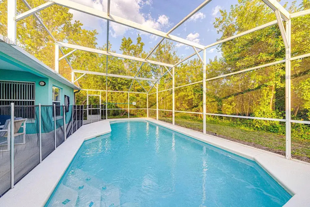 Beautiful and Private 3 Bedroom near Disney, Davenport, US
