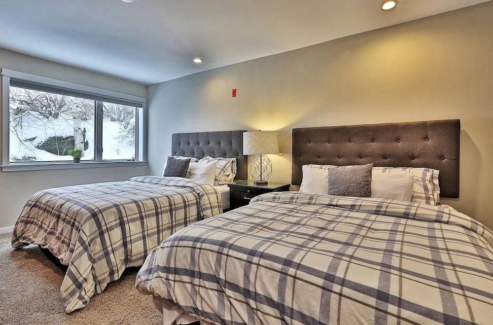 Kcis 131 - Comfy Killington Studio, Sleeps 4, Ski Shuttle
