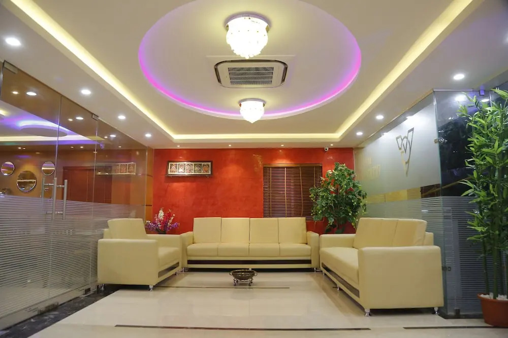 Ostin Viceroy Grand