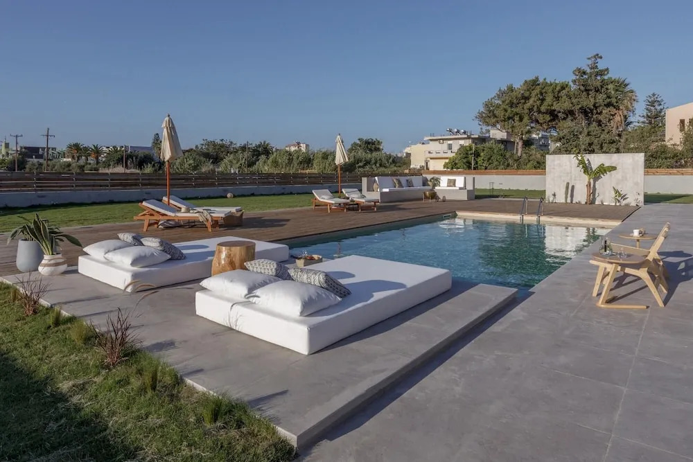 Athena Luxury Villa by Estia