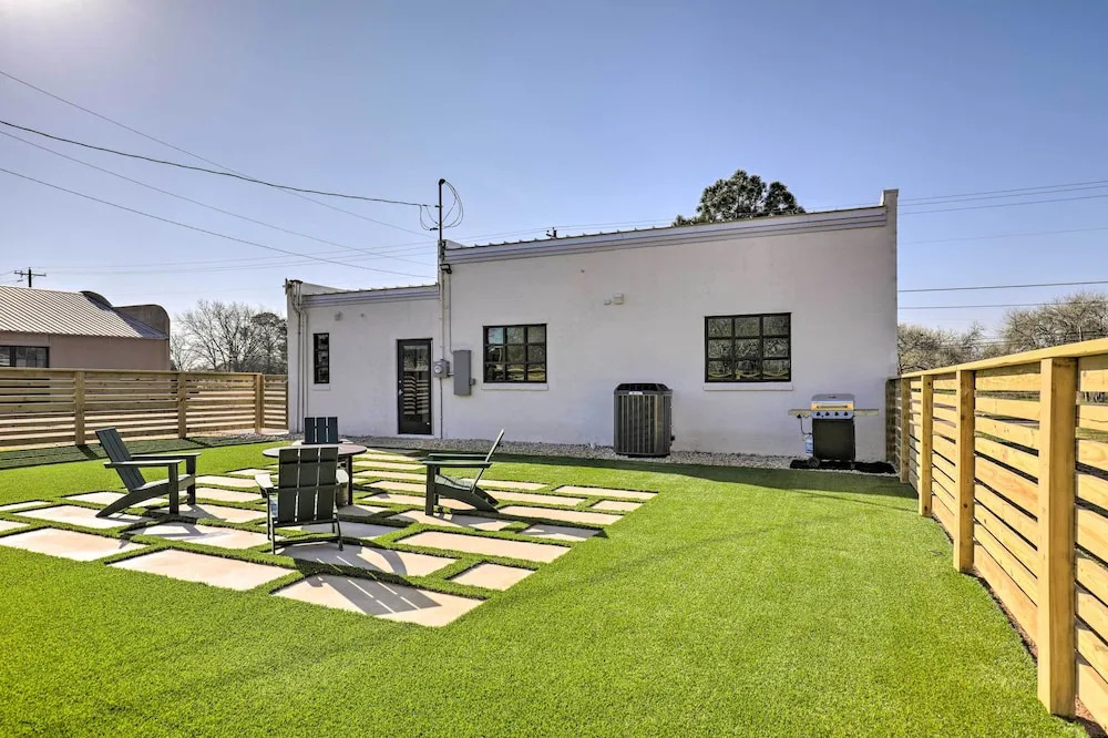 Unique Texas Home in Converted Gas Station!