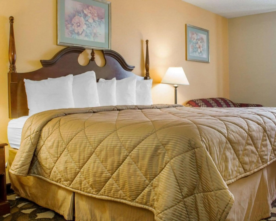 Quality Inn Broken Arrow - Tulsa