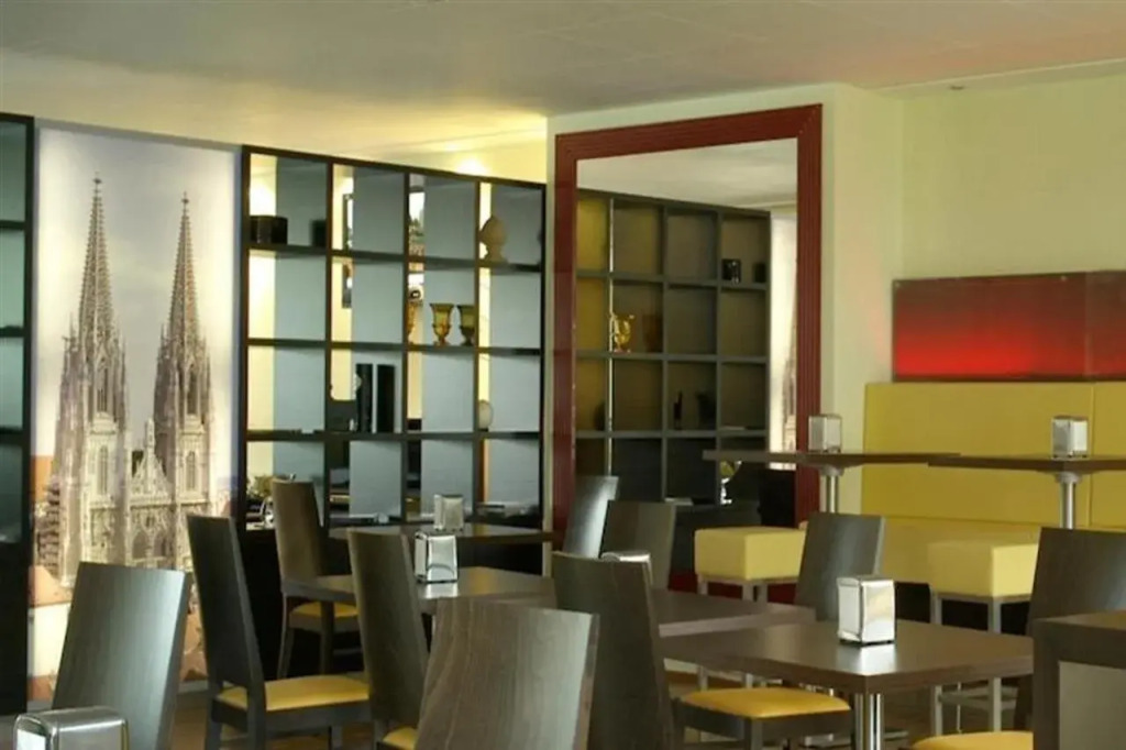 Hotel Central Regensburg CityCentre, Sure Hotel Collection by Best Western