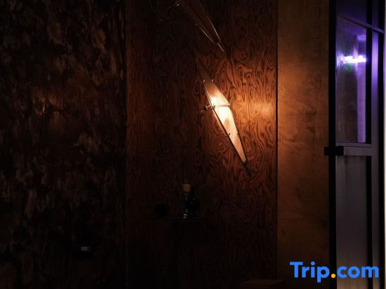 hotel in between