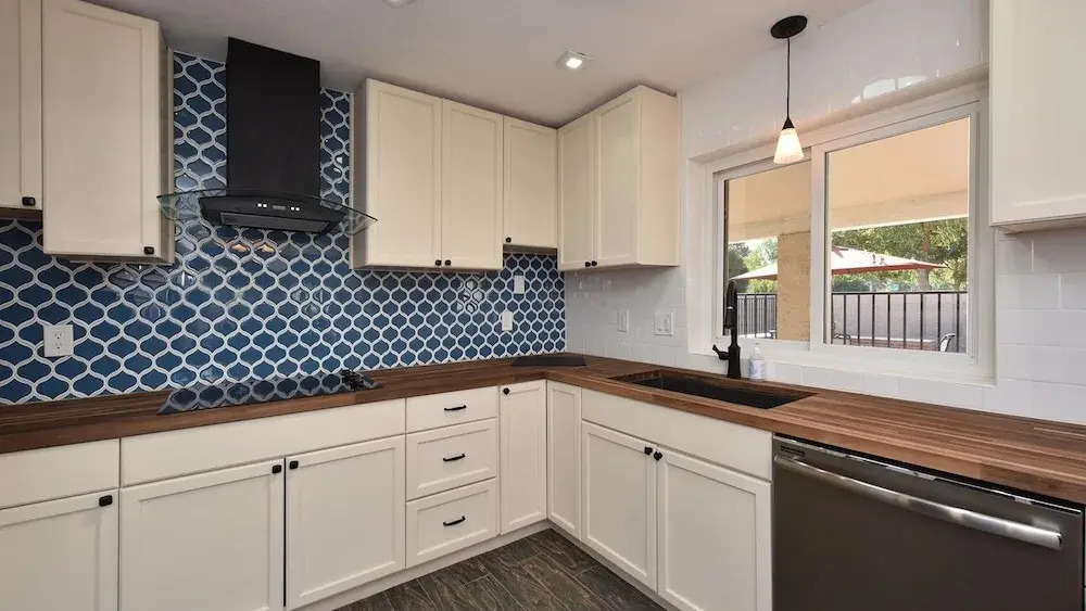 Fairfield in Mesa With 4 Bedrooms and 3 Bathrooms