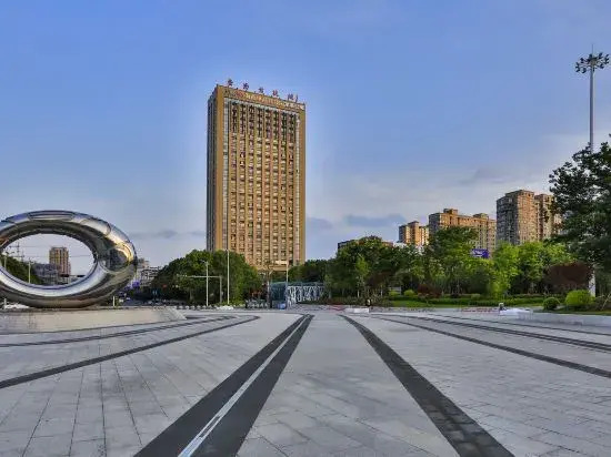 Longxi Apartment (Cangnan High-Speed Railway Station)