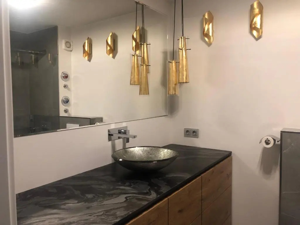 Luxurious 2 Bedroom Apartment Old City