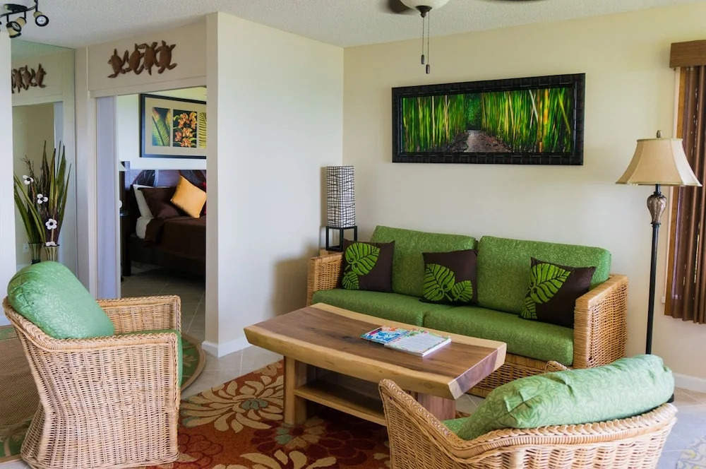 Sealodge J4 1 Bedroom Condo