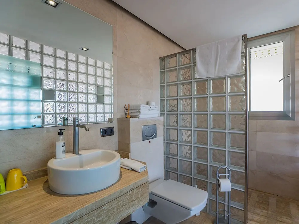 Delfin Luxe