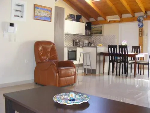 Love Greece Apartments