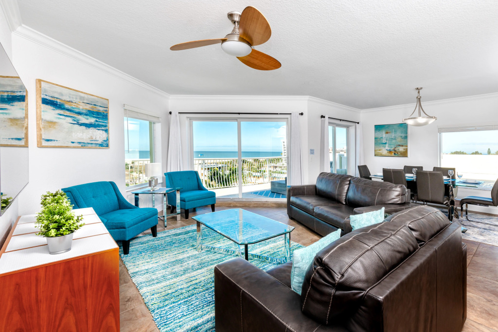 Luxury Spacious Penthouse Beach View Treasure Island Pool HotTub