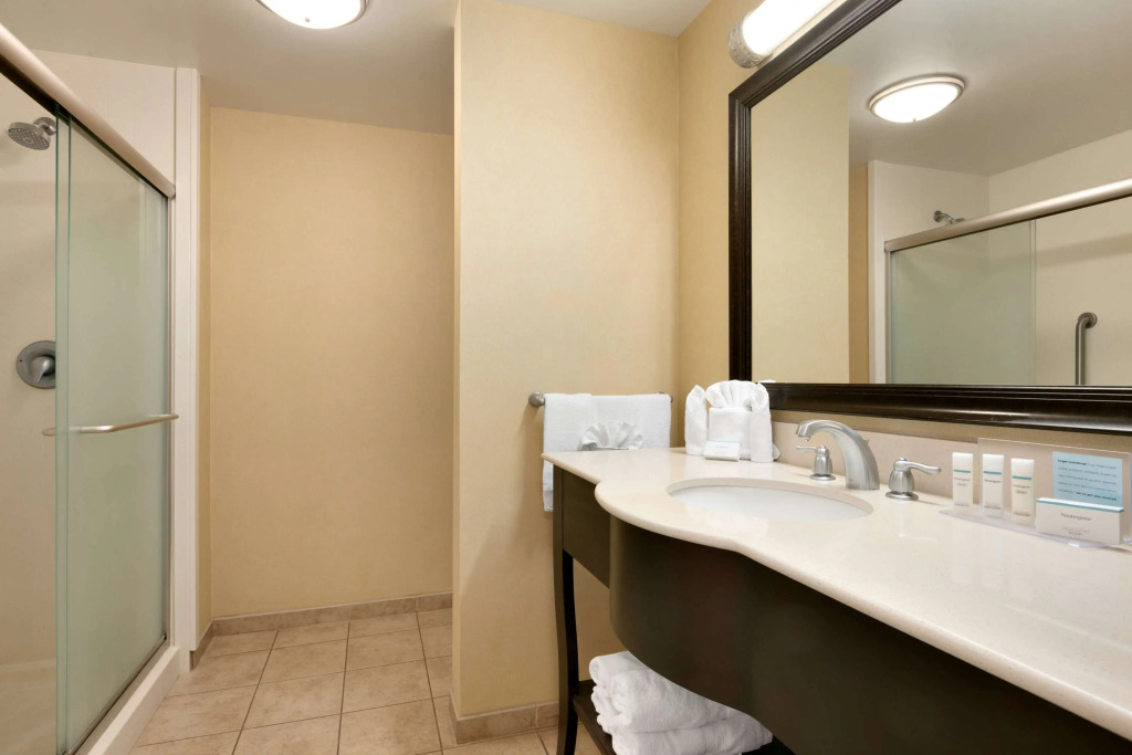 Hampton Inn & Suites Mahwah