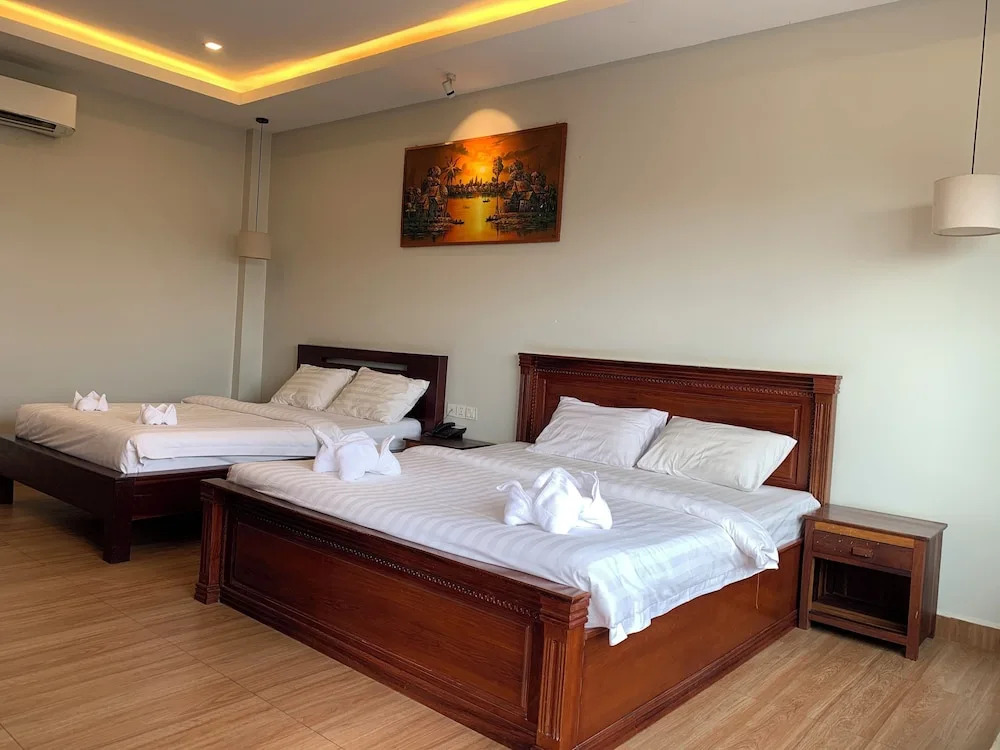 Nicos Hotel 2