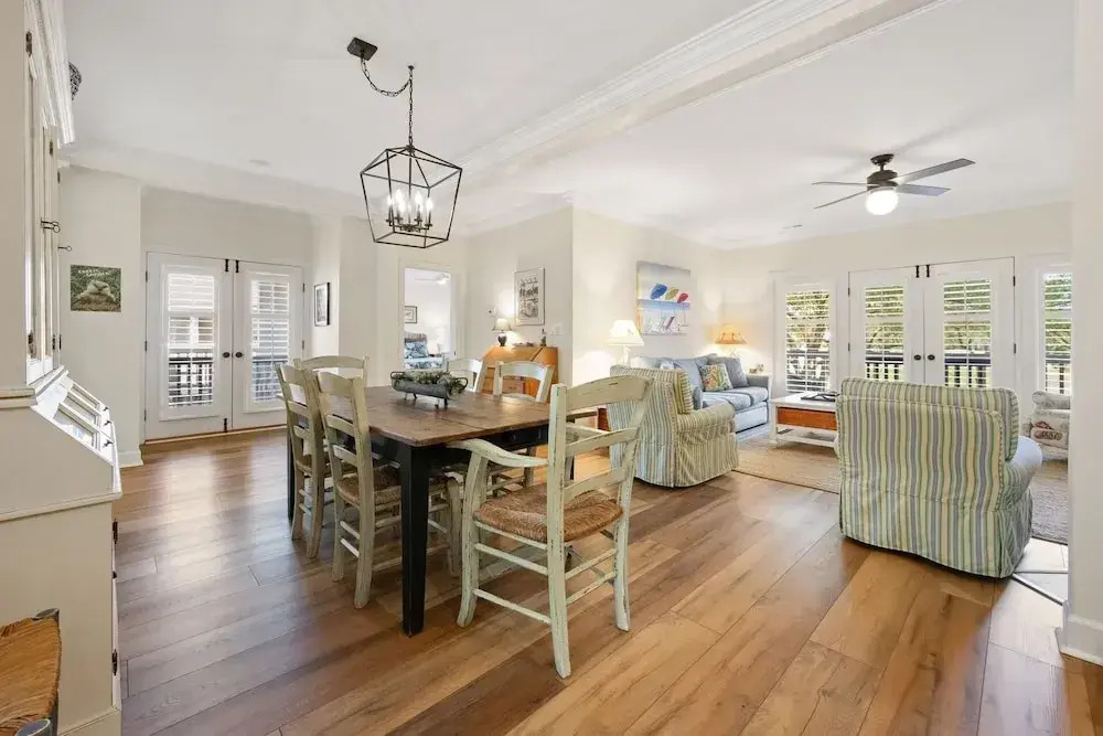Happy Home Away From Home 3 Bedroom Villa by Peace Vacations