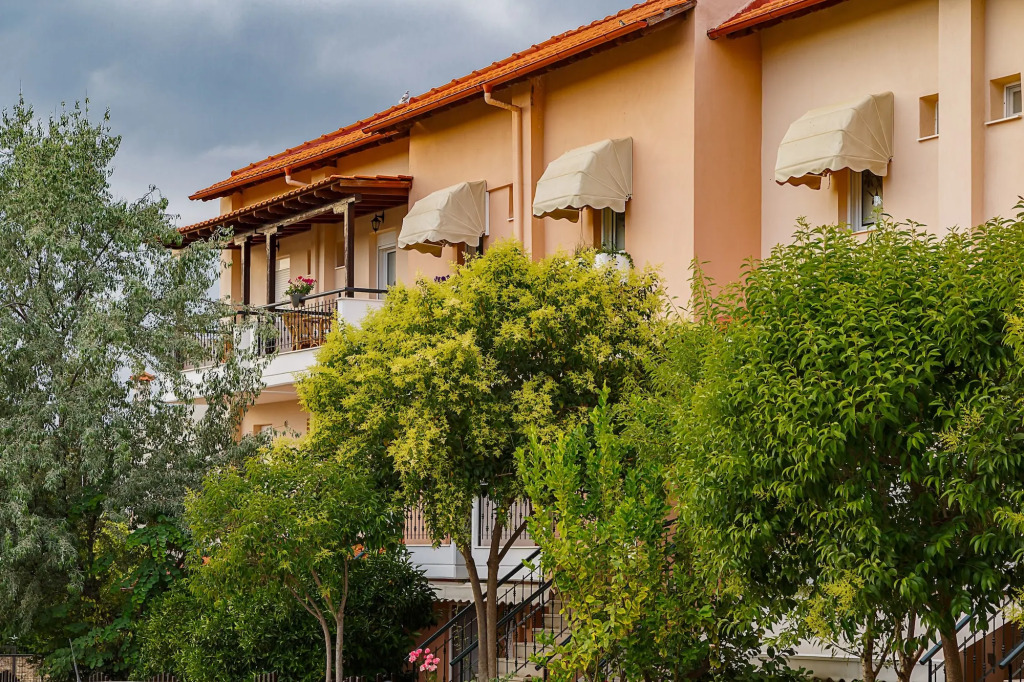 Phyllis Maisonettes