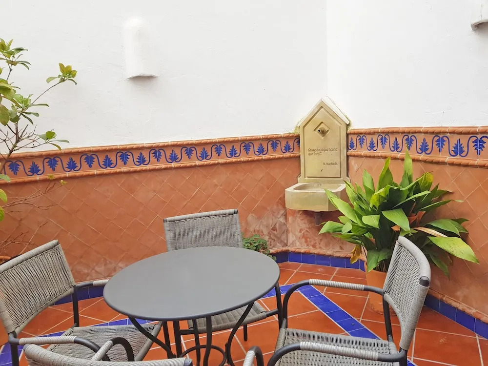 Apartamentos Caballerizas 6