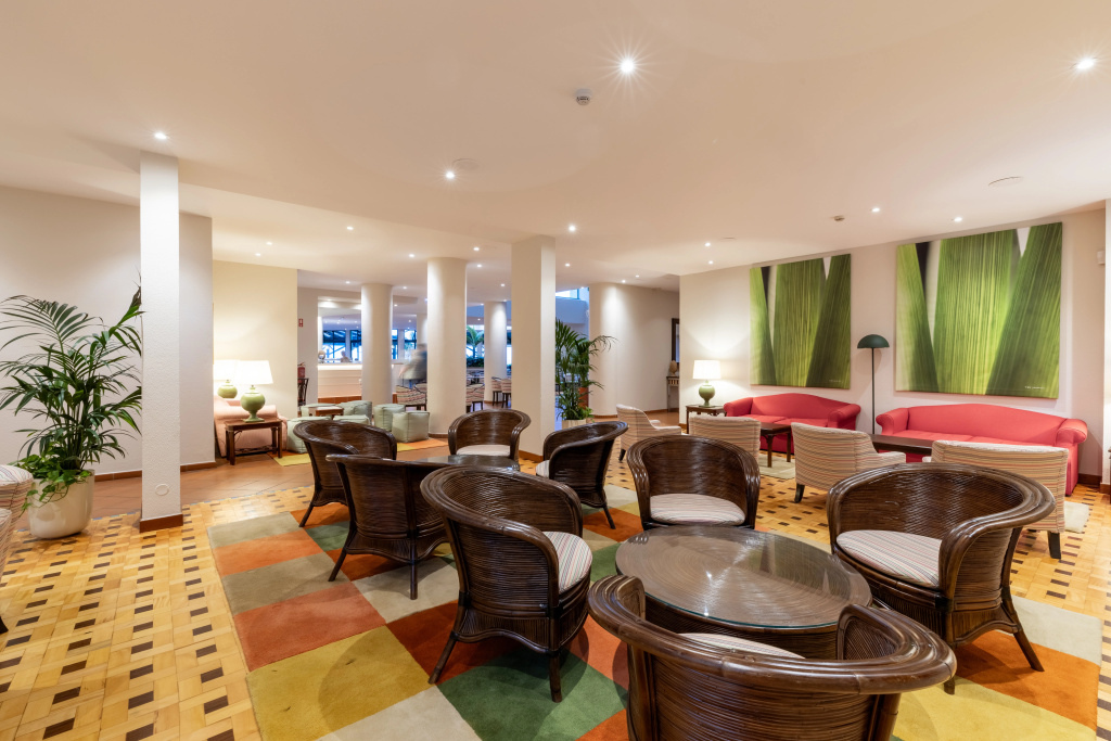Pestana Ocean Bay Resort