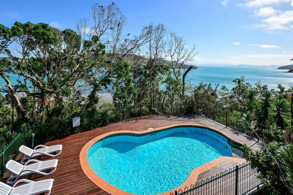 Casuarina Cove 1 on Hamilton Island by HamoRent