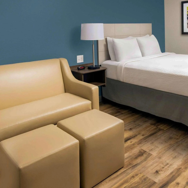 Woodspring Suites Cherry Hill