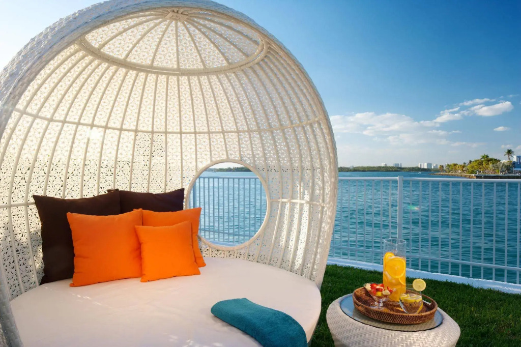 Beach Haus Bal Harbour