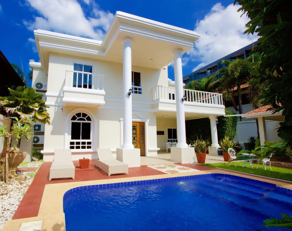 Pattaya Holiday Villas