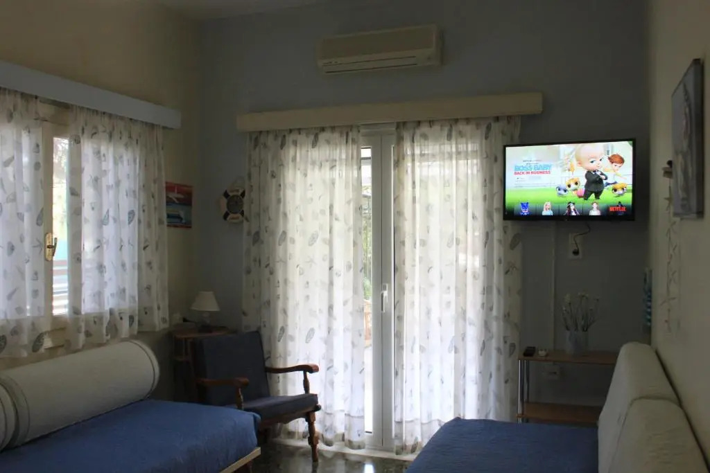 Hector Villa Airport by Airstay