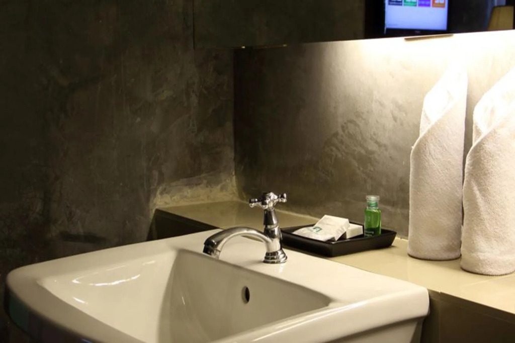 B2 Green Boutique & Budget Hotel