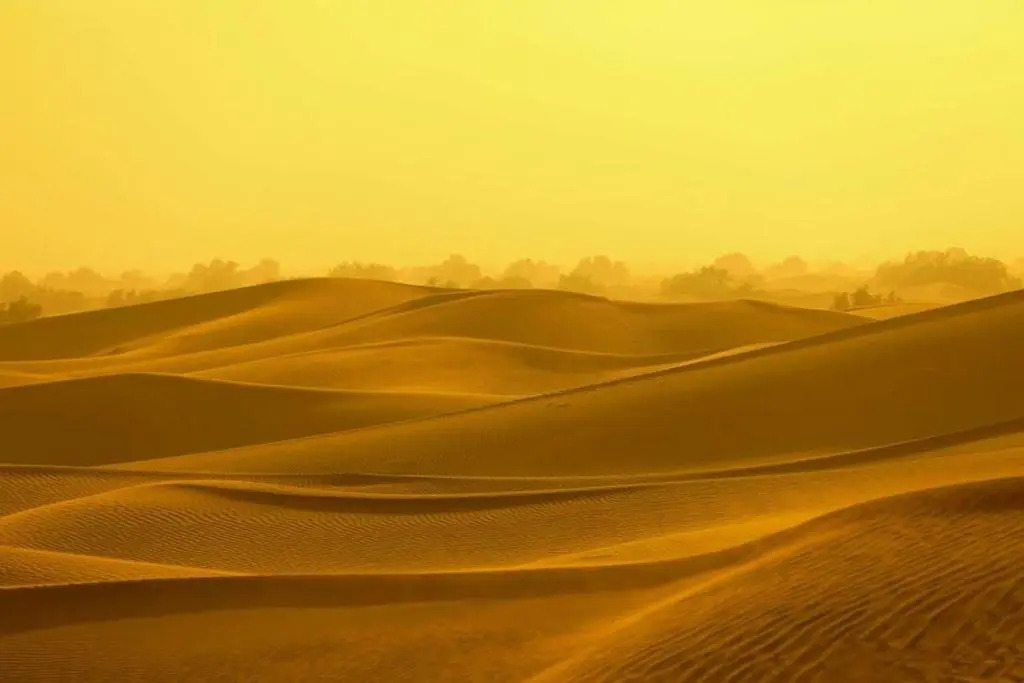 Dar Azawad Royal Desert Camp - Erg Chigaga Luxury Glamping