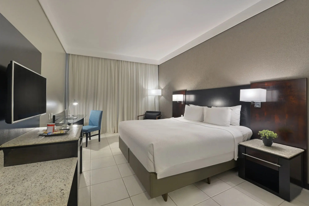 Hotel Deville Prime Cuiabá