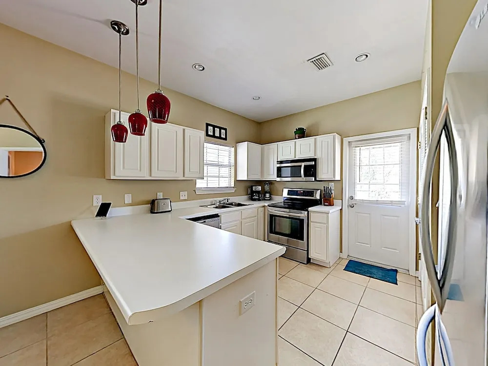 Updated Getaway W/ Pool & Patio Overlooking Pond 3 Bedroom Condo