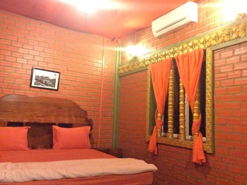Sophat Villa