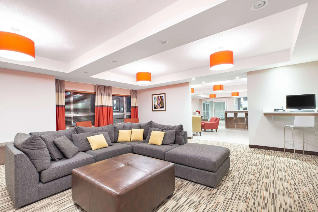Microtel Inn & Suites by Wyndham Fort McMurray