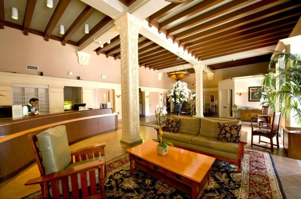 Hotel Carmel Santa Monica